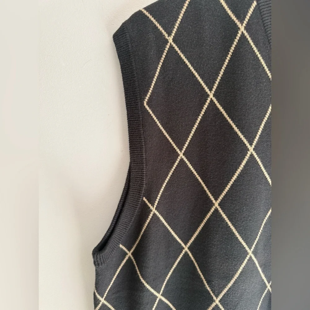 Jos. A. Bank Classic Collection V Neck Sweater Vest SZ L Argyle Black Tan Cotton